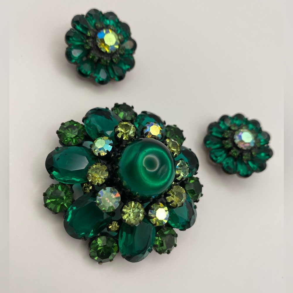 Vintage Original By Robert Domed Brooch & Earrings Set GORGEOUS Green Cabochon